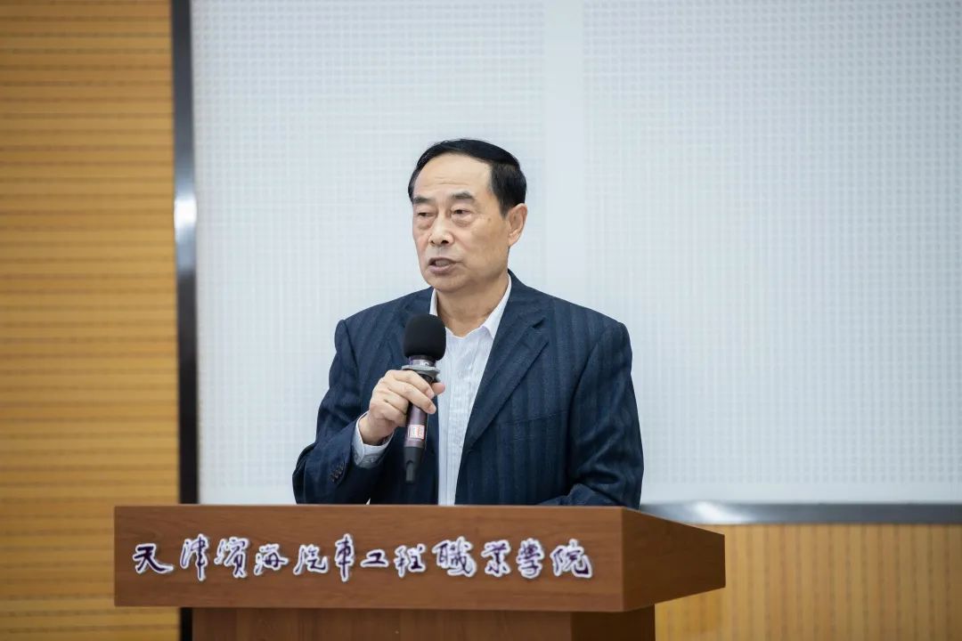 1692972264248477.jpg 640 (1).jpg