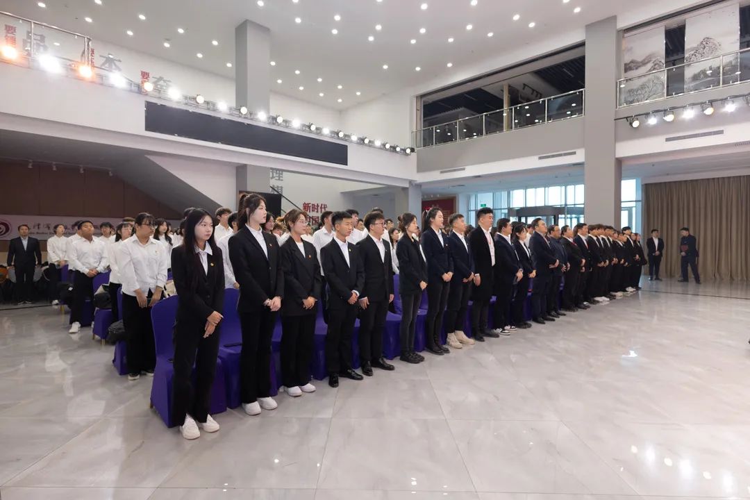 1713235653910285.jpg 640.jpg