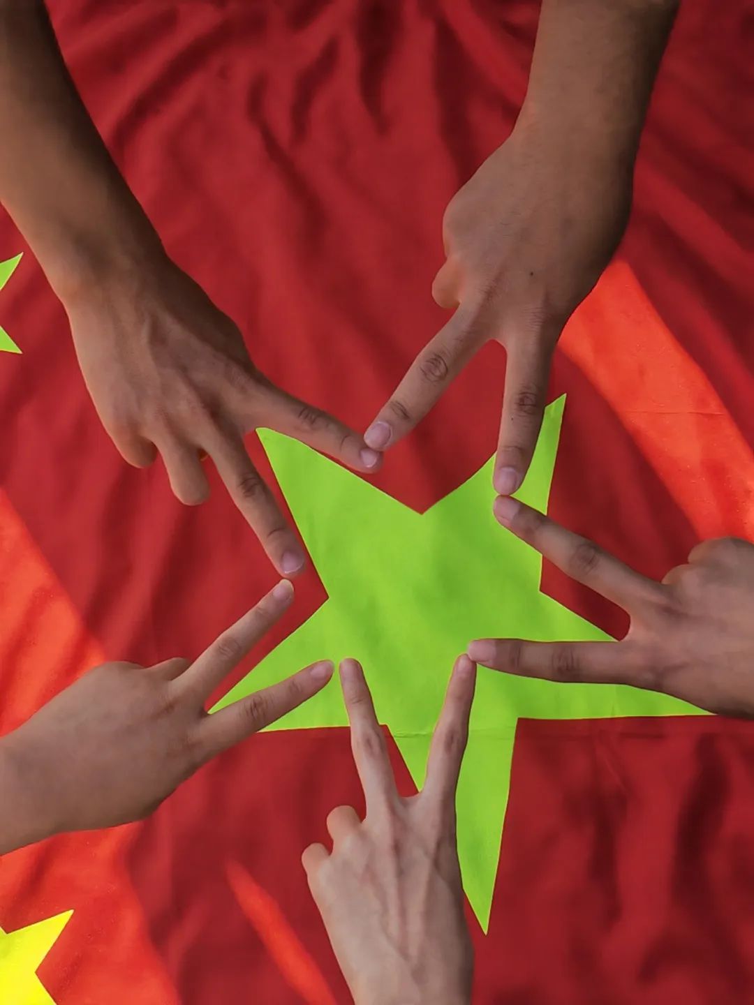 1728697373854871.jpg 4.jpg